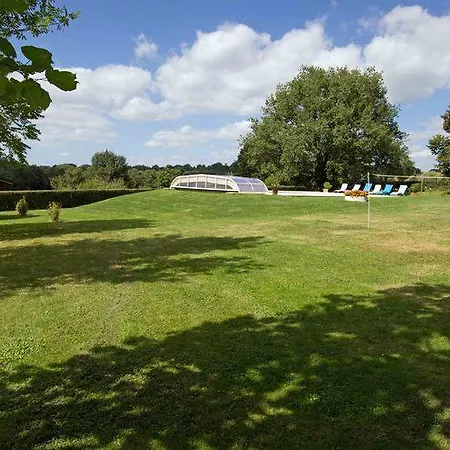 Le Moulin Du Cluzeau