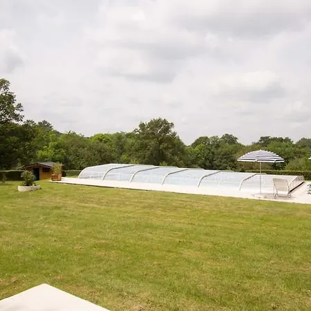 Αγροικία γαλλικού τύπου Le Moulin Du Cluzeau Thollet
