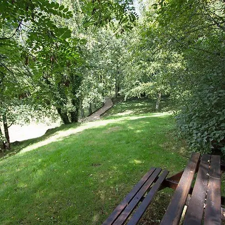（フランスの）自炊できる貸し別荘 Le Moulin Du Cluzeau *