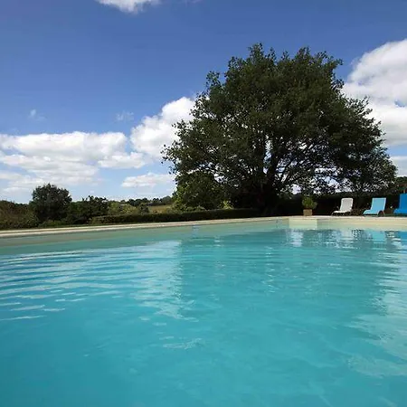 Αγροικία γαλλικού τύπου Le Moulin Du Cluzeau *