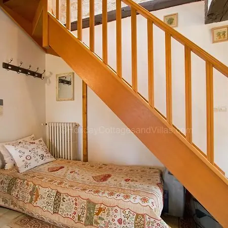 Le Moulin Du Cluzeau Thollet