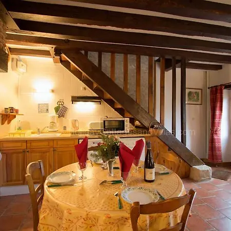 Αγροικία γαλλικού τύπου Le Moulin Du Cluzeau *