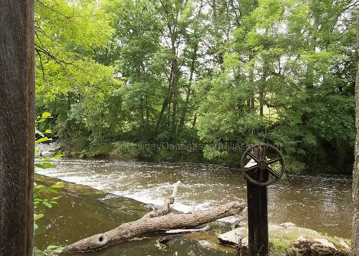 Gite Le Moulin Du Cluzeau