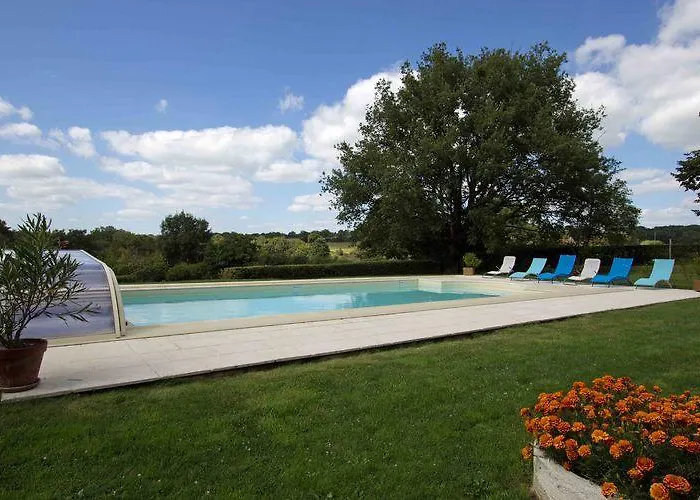 Le Moulin Du Cluzeau